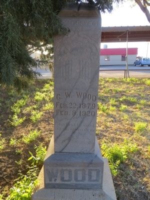 George W. Wood's grave image. Click for full size.