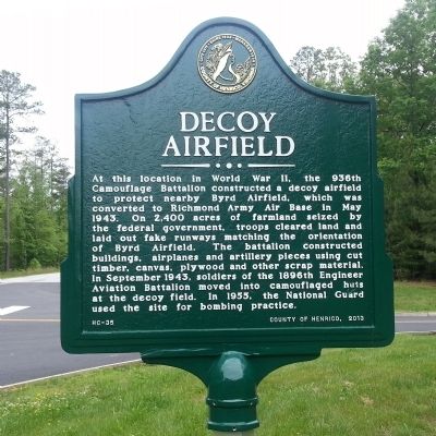 Decoy Airfield Marker image. Click for full size.