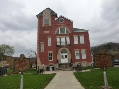Courthouse Burned Marker image. Click for full size.