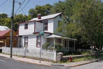 81 Bridge Street Residence. Click for full size. 81 Bridge Street Residence image. Click for full size.