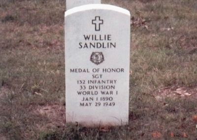 Willie Sandlin Grave Marker image. Click for full size.