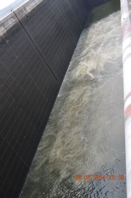 Wilson Dam image. Click for full size.