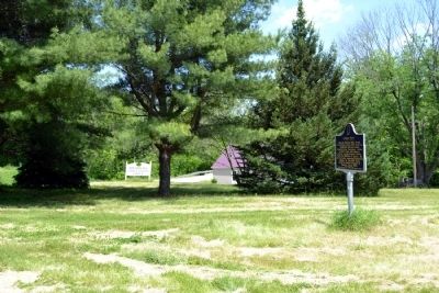Lyman Hoyt Marker. Click for full size. Lyman Hoyt Marker image. Click for full size.