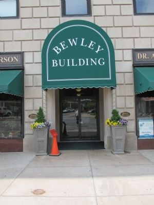 The Bewley Building Entrance, Market Street image. Click for full size.