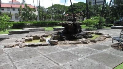 Kawaiaha'o Landmark Fountain. Click for full size. Kawaiaha'o Landmark Fountain image. Click for full size.