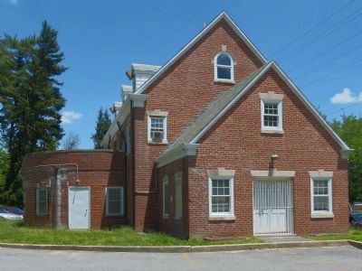 Neo-Georgian Pumphouse image. Click for full size.