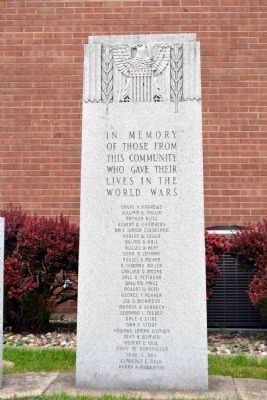 Nappanee World Wars Memorial image. Click for full size.