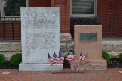 War Memorials in the Courthouse Square image. Click for full size.