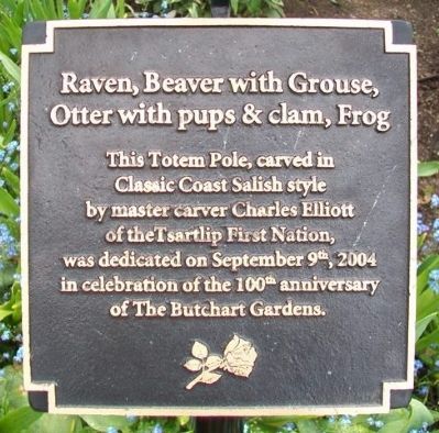 Raven, Beaver with Grouse, Otter with pups & clam, Frog Totem Pole Marker image. Click for full size.