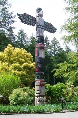 Eagle with Salmon, Orca, Bear with Salmon Totem Pole image. Click for full size.