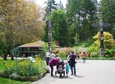 Coast Salish Totem Poles and Markers image. Click for full size.