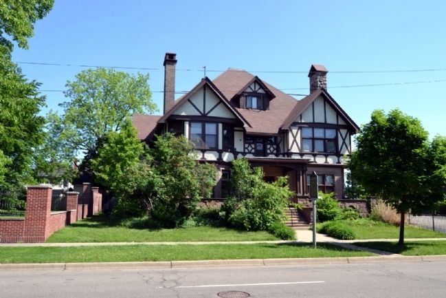 James F. and Carrie Gilmore House image. Click for full size.