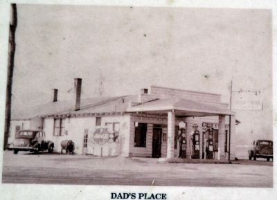 Dad's Place 1930s image. Click for full size.