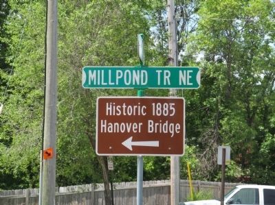 Historic 1885 Hanover Bridge Sign image. Click for full size.