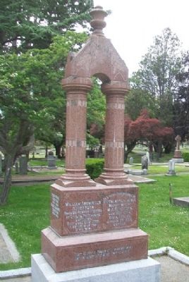 Minnie Victoria Robertson Monument. Click for full size. Minnie Victoria Robertson Monument image. Click for full size.