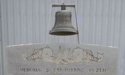 Memorial to USS <i>Herring</i> (SS-233) <i>Panel 1</i> image. Click for full size.
