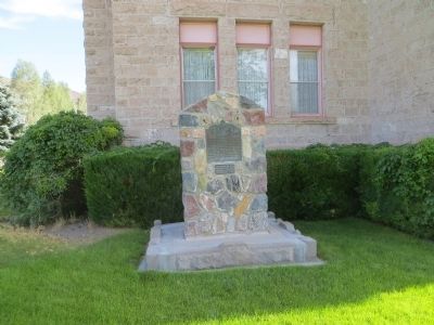 Elsinore Marker. Click for full size. Elsinore Marker image. Click for full size.