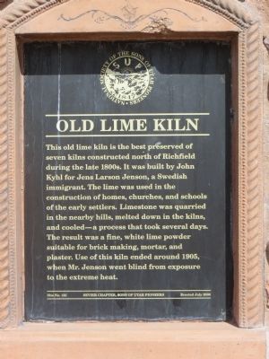 Old Lime Kiln Marker image. Click for full size.