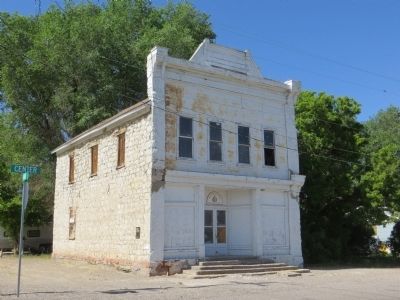 ZCMI Co-Op Building 1878-1930 / Glenwood Cooperative Mercantile. Click for full size. ZCMI Co-Op Building 1878-1930 / Glenwood Cooperative Mercantile image. Click for full size.