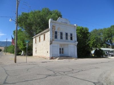 ZCMI Co-Op Building 1878-1930 / Glenwood Cooperative Mercantile image. Click for full size.