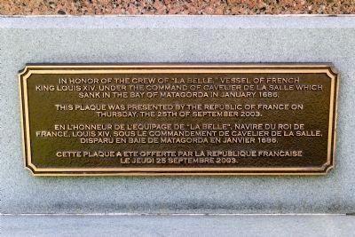 Close up of additional plaque located below the above marker in both English and French image. Click for full size.