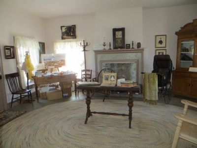 Parlor of John Patten House image. Click for full size.