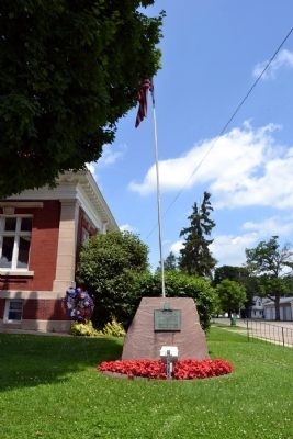 Mendon World War II Memorial image. Click for full size.