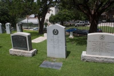 Willis Avery Marker with neighboring stones. image. Click for full size.