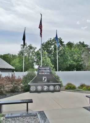 Kingston Veterans Memorial image. Click for full size.
