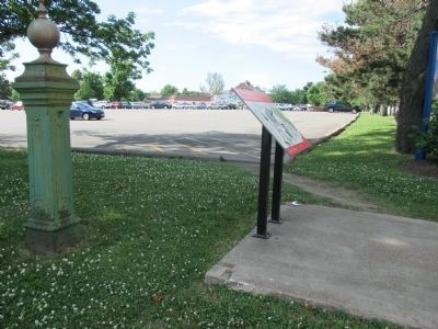 Buffalo Zoo Marker and Parking Lot image. Click for full size.