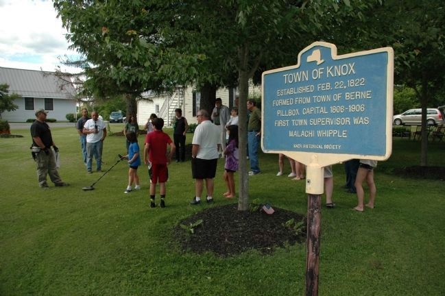 Town of Knox Marker image. Click for full size.