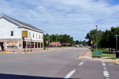 View to North Along Washington Street image. Click for full size.