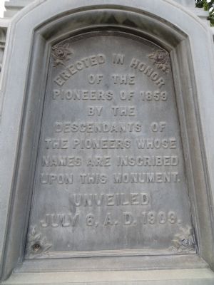 Pioneer Monument Marker <i>Front Plate:</i> image. Click for full size.