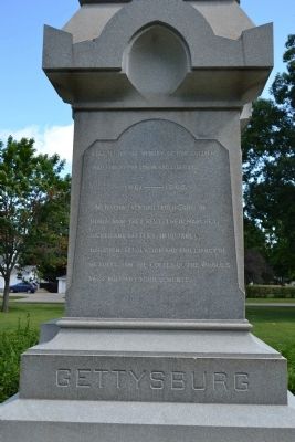 South Panel of Monument image. Click for full size.