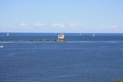 Oswego Harbor West Pierhead Lighthouse Marker image. Click for full size.