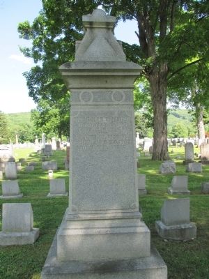 Mary Hosford Family Monument image. Click for full size.