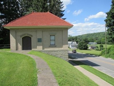 Warsaw Cemetery Chapel. Click for full size. Warsaw Cemetery Chapel image. Click for full size.