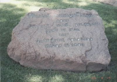 Gen. William J. Palmer Tombstone-Front (a boulder) image. Click for full size.