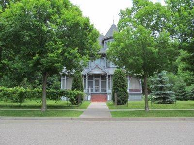 Walter-Heins House. Click for full size. Walter-Heins House image. Click for full size.