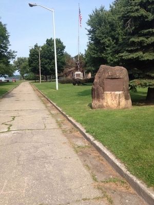 Wideview of The Battery stone marker. Click for full size. Wideview of The Battery stone marker image. Click for full size.