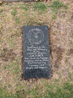 USAF Memorial image. Click for full size.