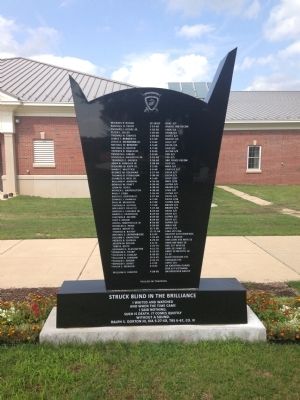 Marine Officers Basic Class 6-67 Marker image. Click for full size.