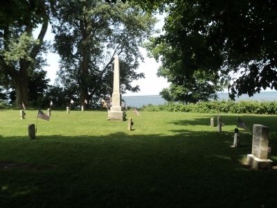 Monument in Fort Ontario Cemetery image. Click for full size.