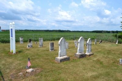 Roberts Cemetery image. Click for full size.