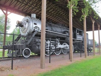 Engine 2442. Click for full size. Engine 2442 image. Click for full size.