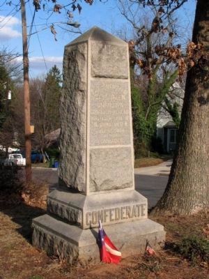 Confederate Monument<br>at Grace Episcopal Church image. Click for full size.
