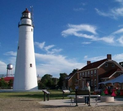 Fort Gratiot Lighthouse and Markers. Click for full size. Fort Gratiot Lighthouse and Markers image. Click for full size.