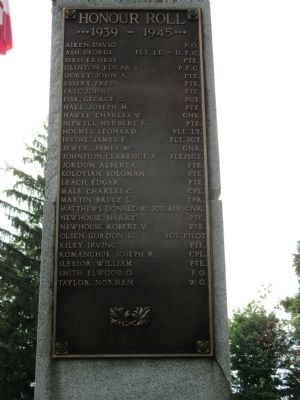 In Honoured Memory of the Men of the Township of Grantham Marker image. Click for full size.