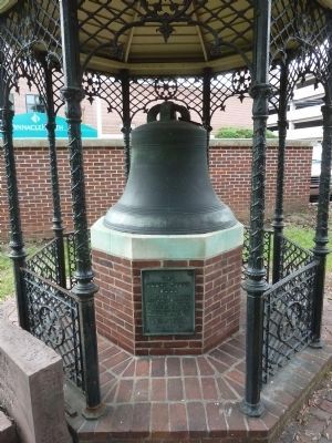 Old Dauphin County Courthouse Bell image. Click for full size.