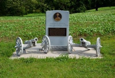 Brigadier General George Armstrong Custer Monument image. Click for full size.